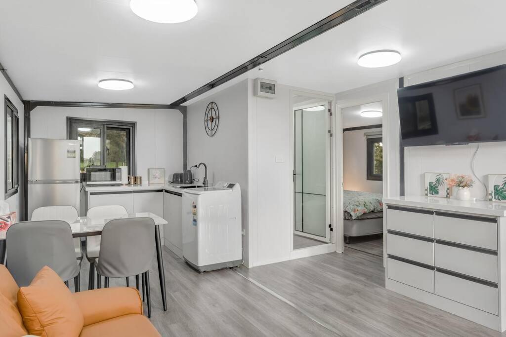 2 Bedrooms Cabin 5 Min To Pukekohe Town Centre Luaran gambar